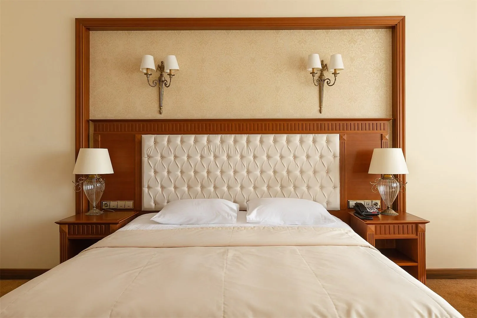 President Hotel Minsk 5*,  Vitryssland